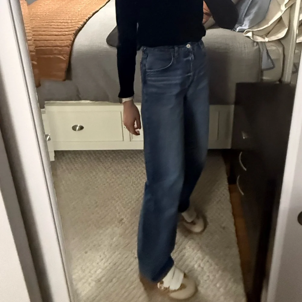 Reformation Women's Noa High Rise Barrel Jeans in Blue - Picture 6 of 8